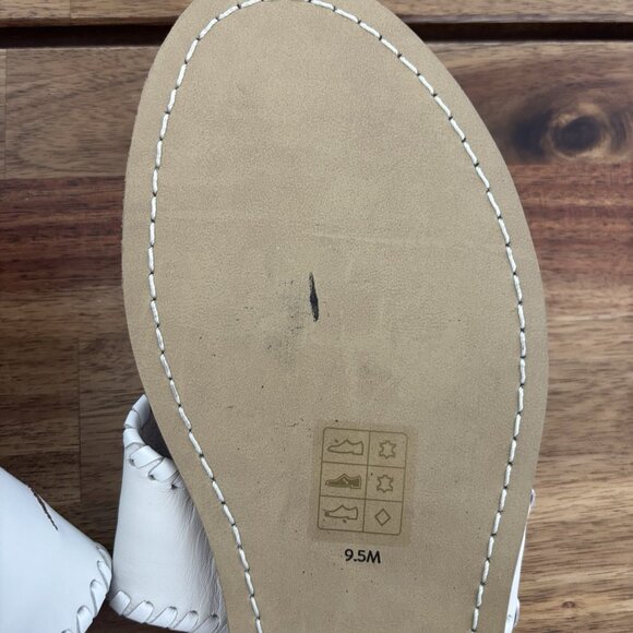 Jack Rogers White sandals size 9.5 White Embroidered Dogs Resort Preppy Beachy - Picture 14 of 14